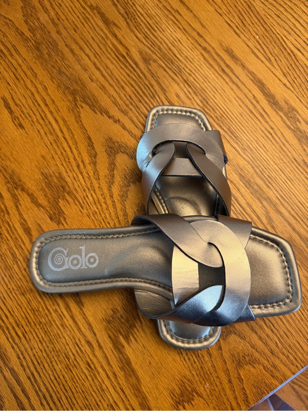 Golo Metallic Gray Knot Slide Sandals — Women's Slip-On Comfort